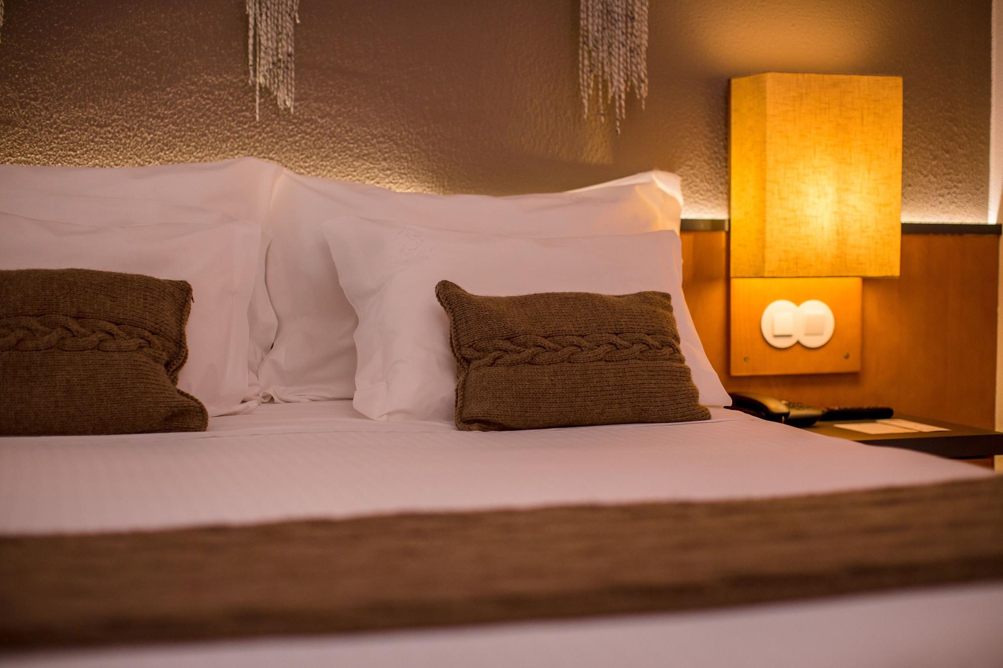 ปูราลา - วูล แวลเลย์ โฮเทล แอนด์ สปา Hotel โกวิลา ภายนอก รูปภาพ
